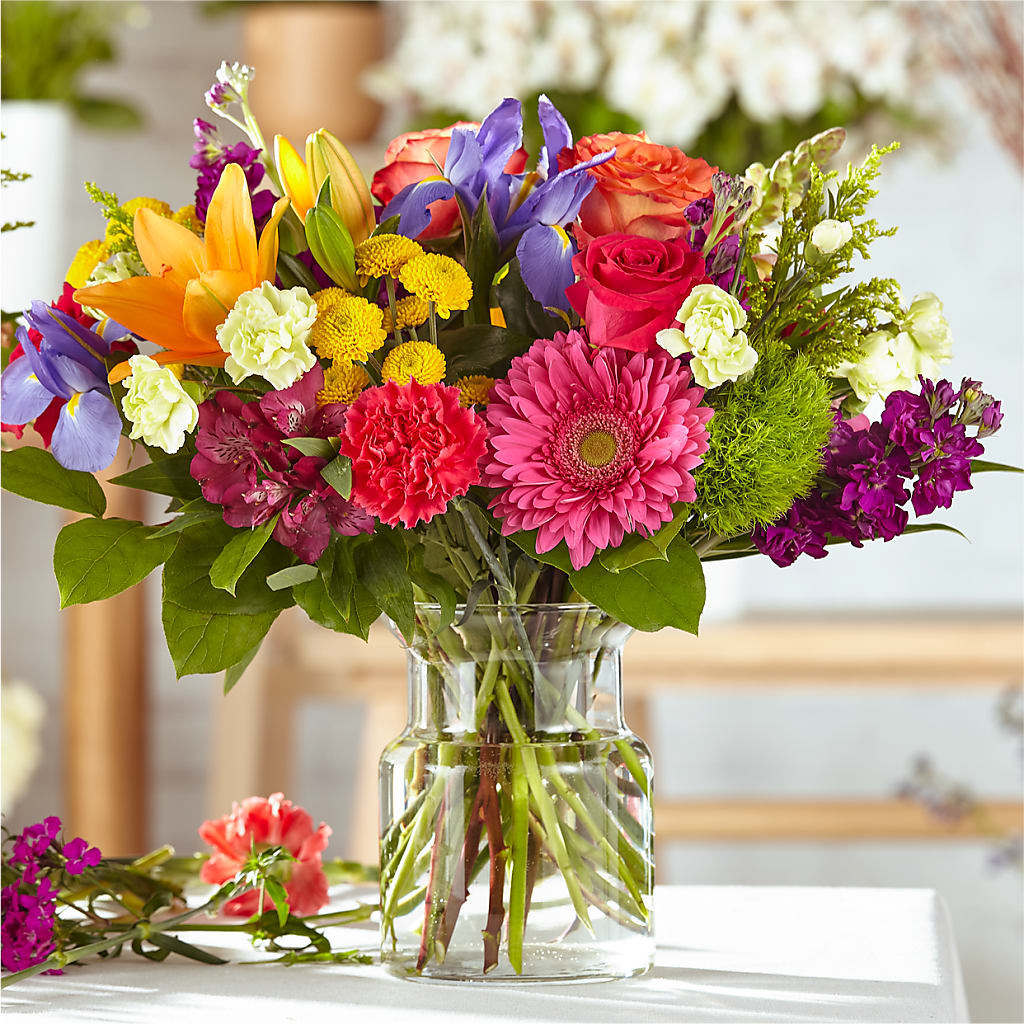 Bold & Bright – A Florist Original – FLOWER HOUSE PLANTS & BLOOMS, Willowick OH