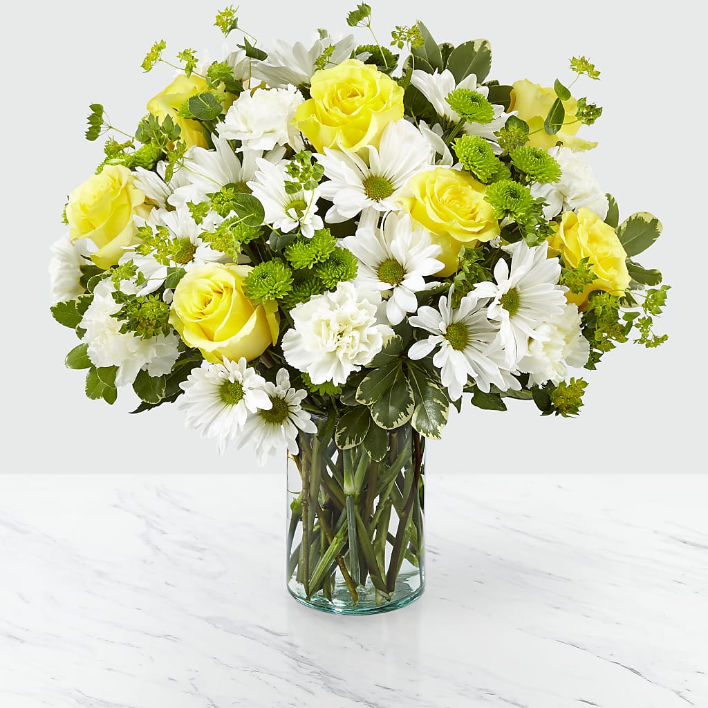 Happy Day Bouquet – FLOWER HOUSE PLANTS & BLOOMS, Willowick OH