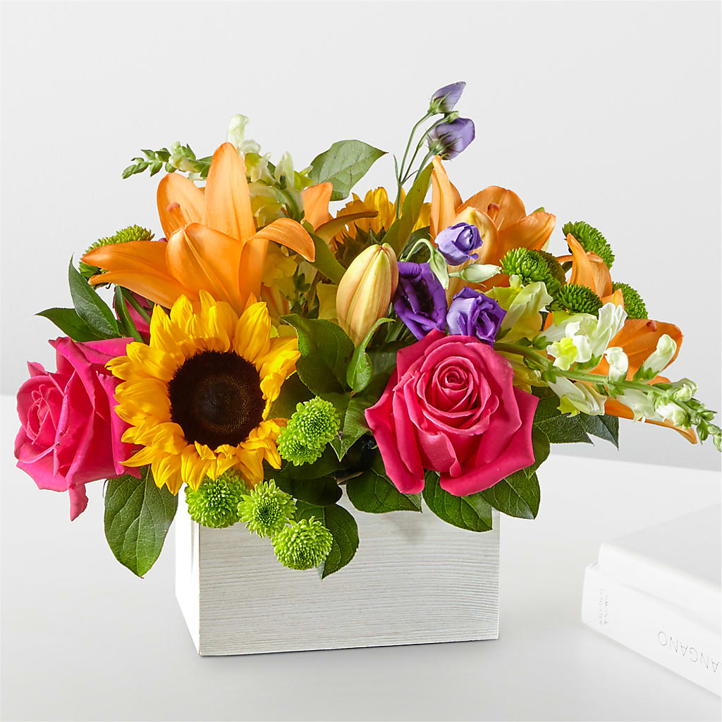 Best Day Box Bouquet – FLOWER HOUSE PLANTS & BLOOMS, Willowick OH