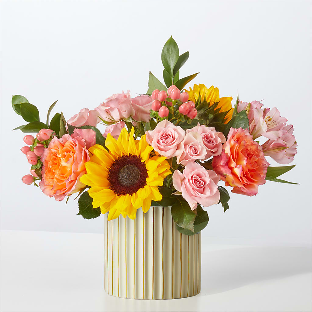 Sun's Out Bouquet – FLOWER HOUSE PLANTS & BLOOMS, Willowick OH