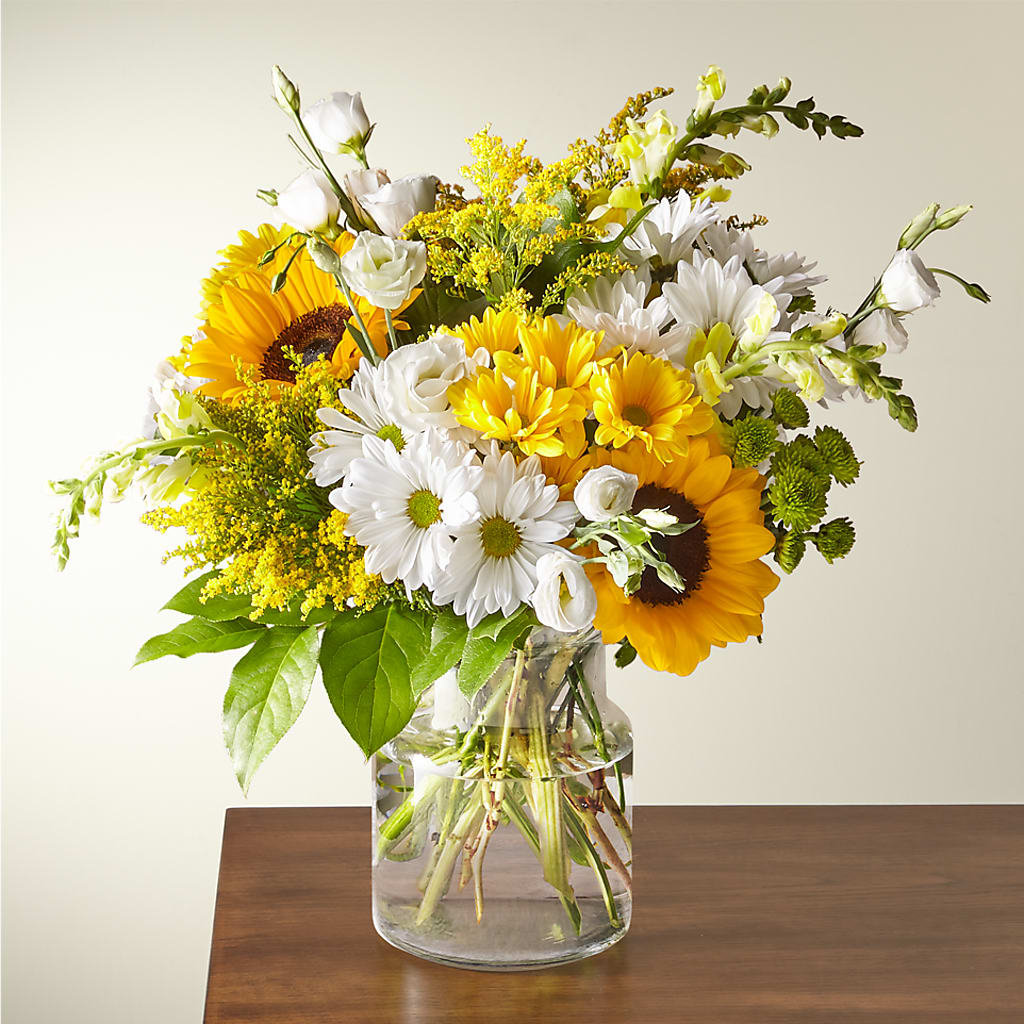 Hello Sunshine Bouquet – FLOWER HOUSE PLANTS & BLOOMS, Willowick OH