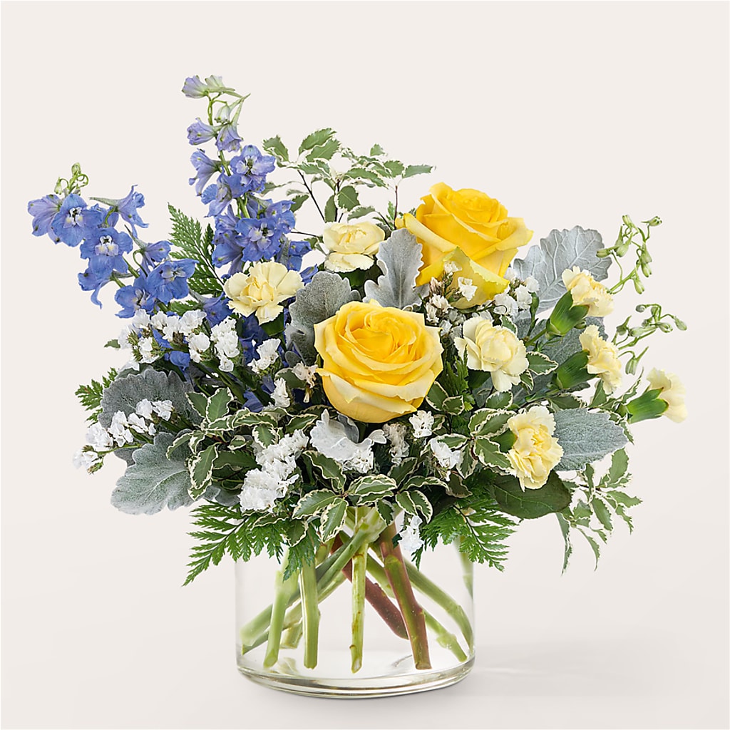 Butterfly Wings Bouquet – FLOWER HOUSE PLANTS & BLOOMS, Willowick OH