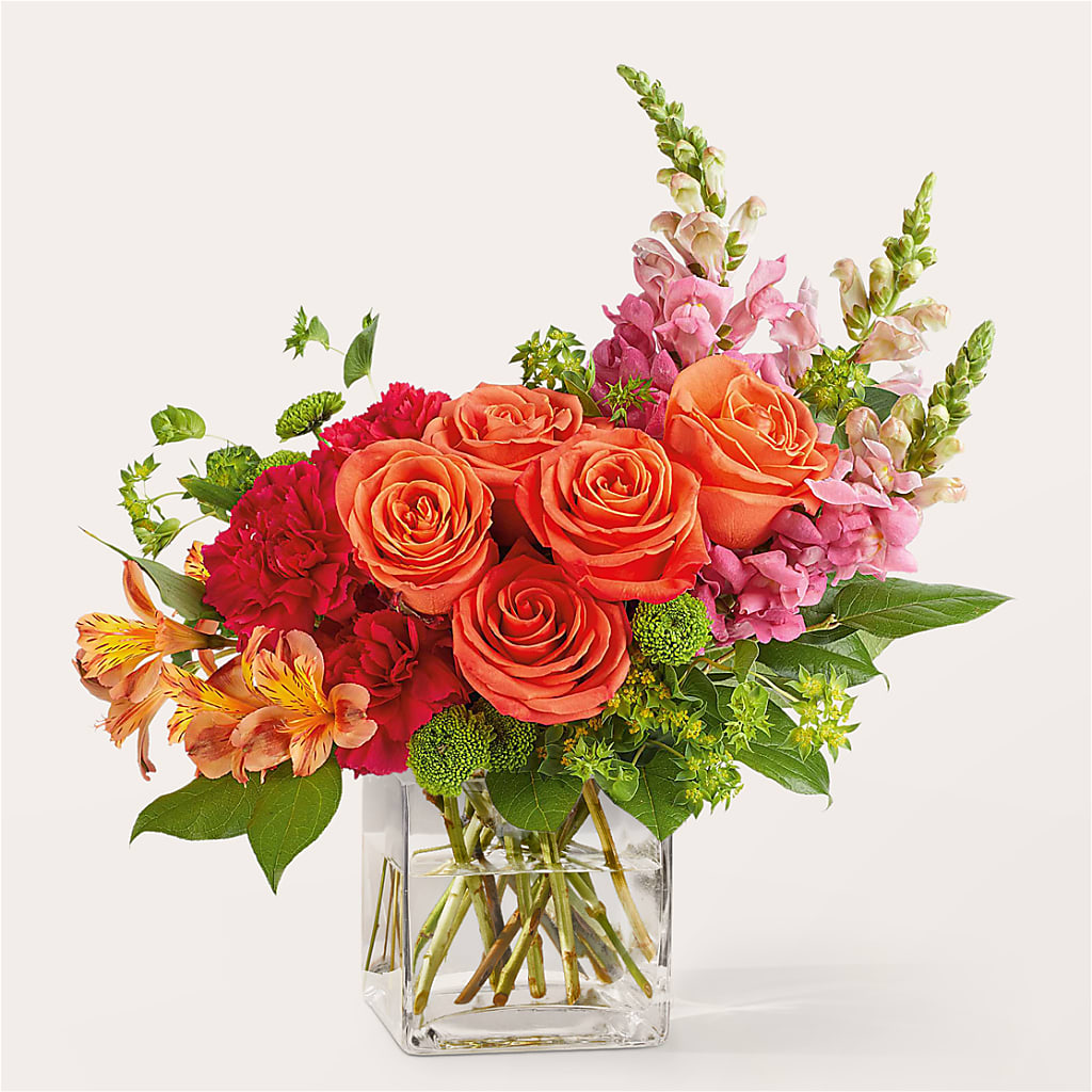 Cosmopolitan Bouquet – FLOWER HOUSE PLANTS & BLOOMS, Willowick OH
