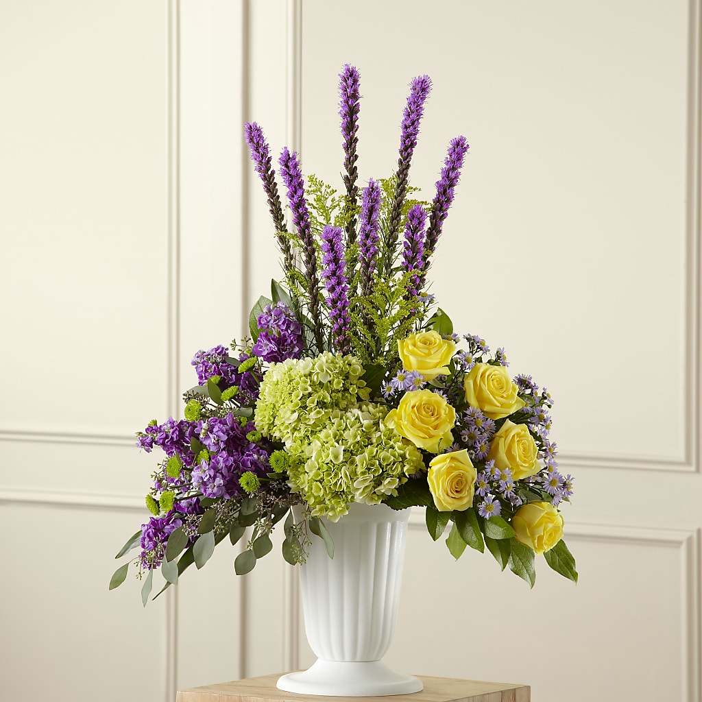 Affection Arrangement – FLOWER HOUSE PLANTS & BLOOMS, Willowick OH
