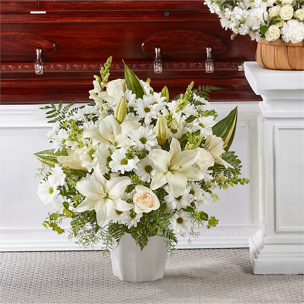 Thoughts of Tranquility Floor Basket – FLOWER HOUSE PLANTS & BLOOMS, Willowick OH