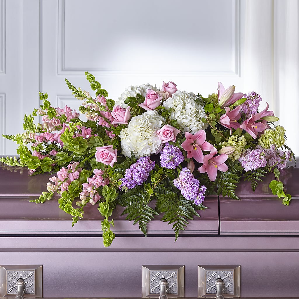 Life's Gratitude Casket Spray – FLOWER HOUSE PLANTS & BLOOMS, Willowick OH