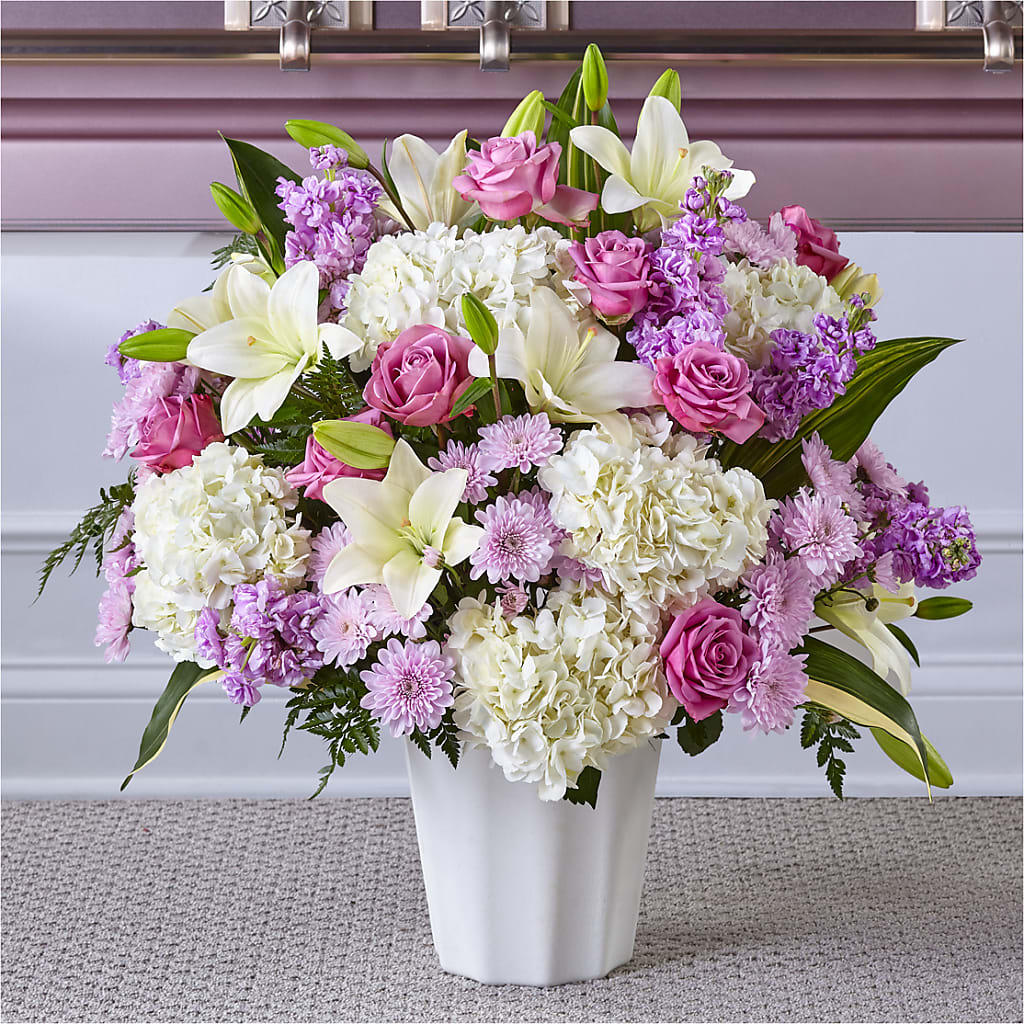 Heaven Sent Floor Basket – FLOWER HOUSE PLANTS & BLOOMS, Willowick OH