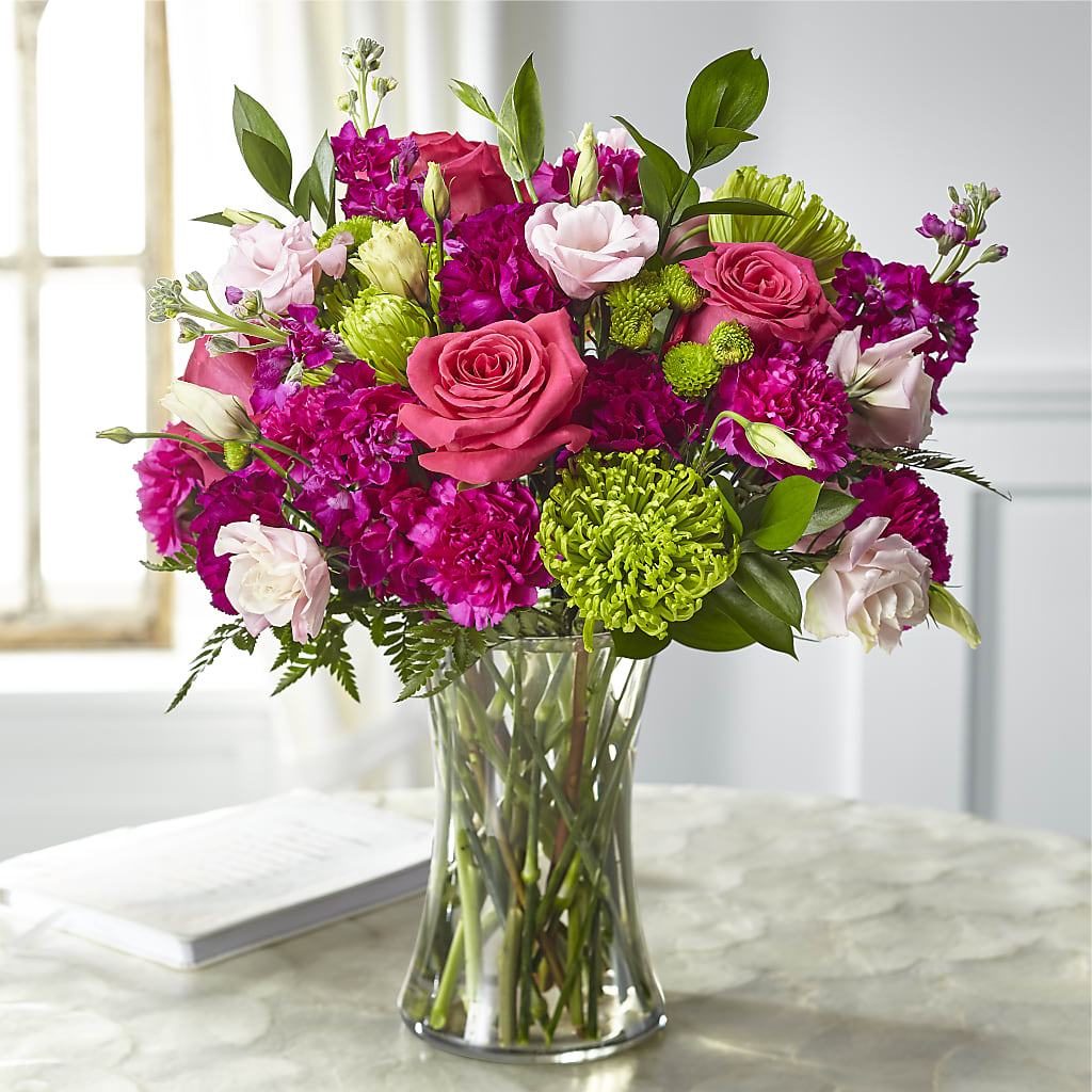 Everlasting Embrace Bouquet – FLOWER HOUSE PLANTS & BLOOMS, Willowick OH