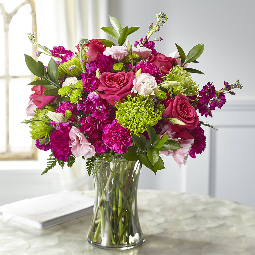 Everlasting Embrace Bouquet – FLOWER HOUSE PLANTS & BLOOMS, Willowick OH