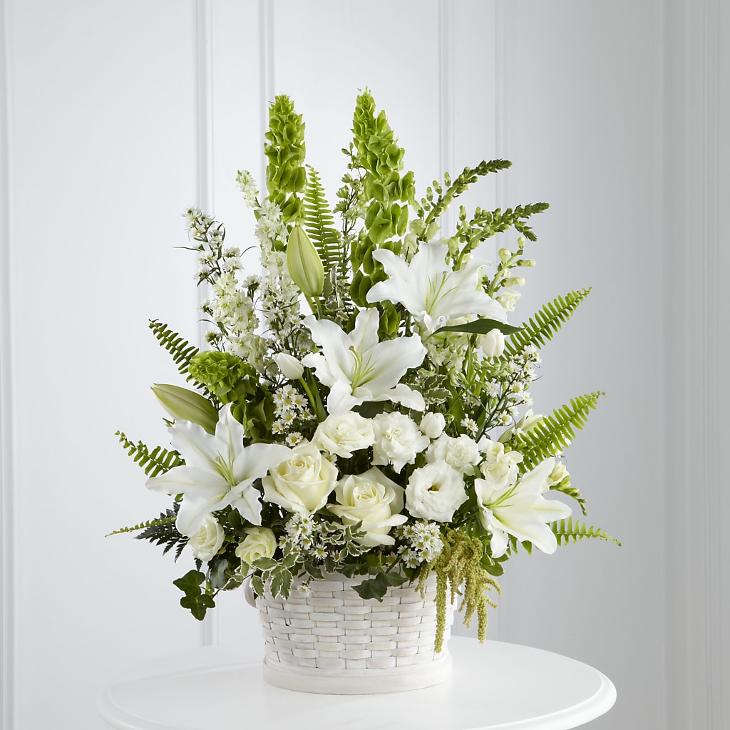 In Our Thoughts Arrangement – FLOWER HOUSE PLANTS & BLOOMS, Willowick OH
