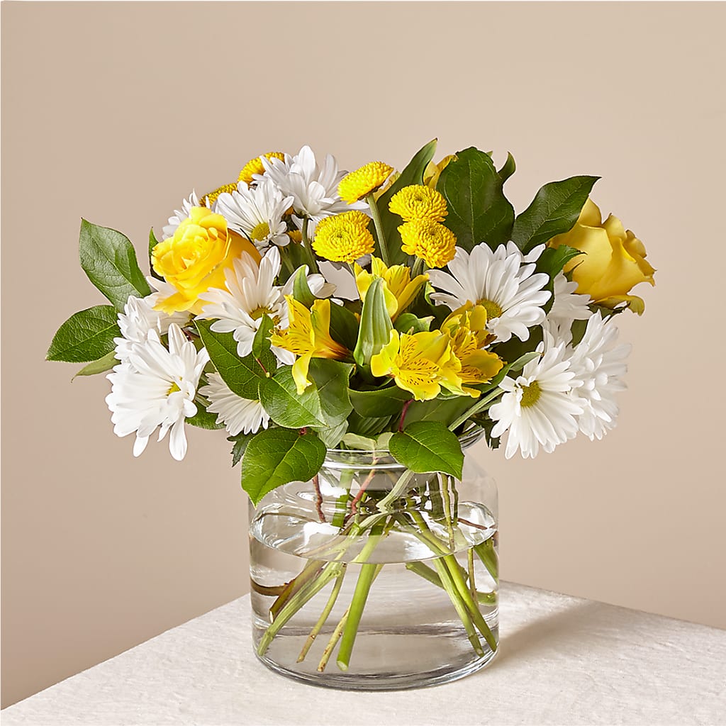 Sunny Sentiments Bouquet – FLOWER HOUSE PLANTS & BLOOMS, Willowick OH