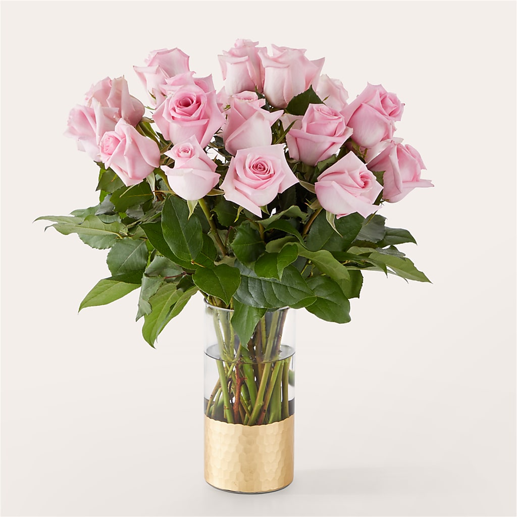 Picture Perfect Pink Rose Bouquet – FLOWER HOUSE PLANTS & BLOOMS, Willowick OH