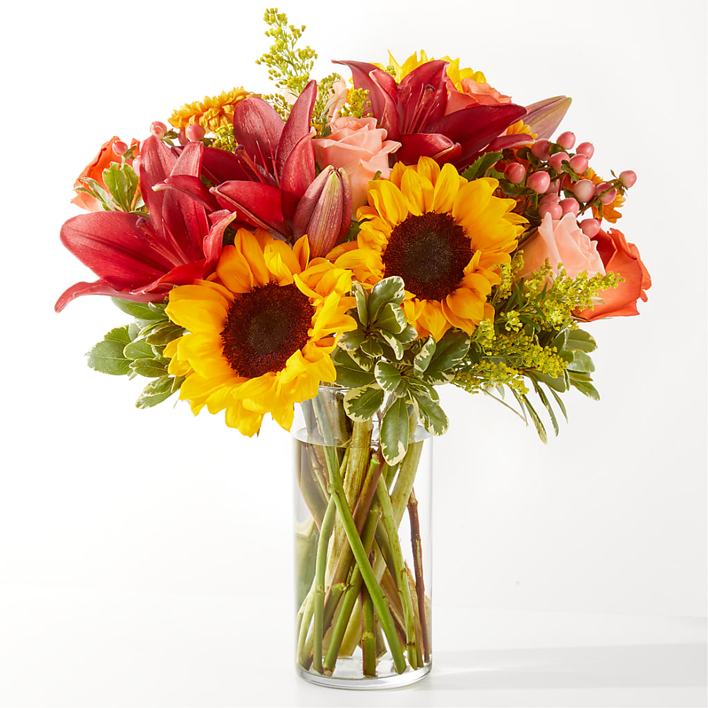 Acorn Lane Bouquet – FLOWER HOUSE PLANTS & BLOOMS, Willowick OH