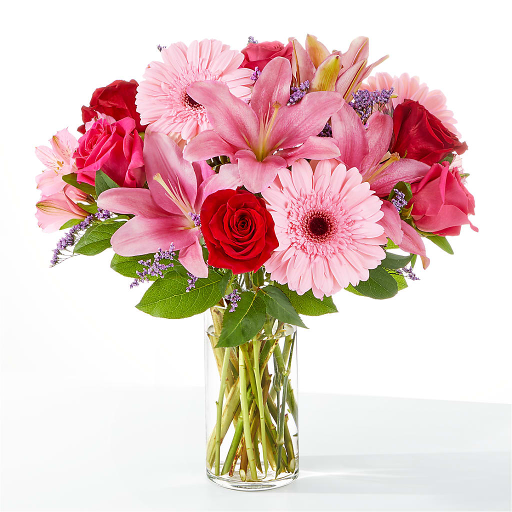 Lots of Love Bouquet – FLOWER HOUSE PLANTS & BLOOMS, Willowick OH