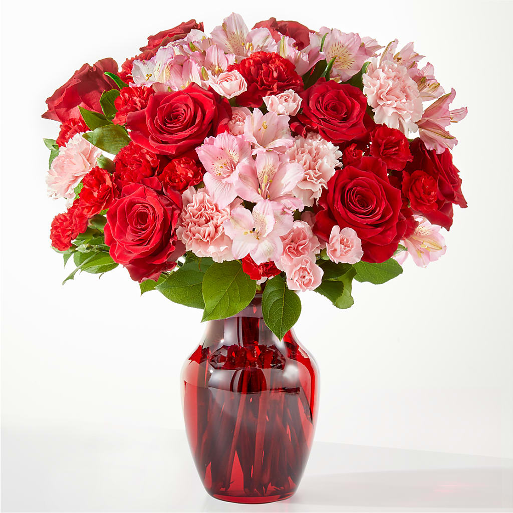 Candy Kisses Bouquet – FLOWER HOUSE PLANTS & BLOOMS, Willowick OH