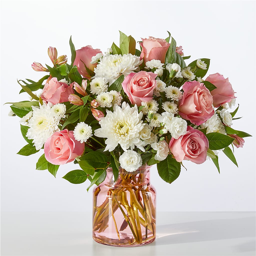 Infatuated Bouquet – FLOWER HOUSE PLANTS & BLOOMS, Willowick OH