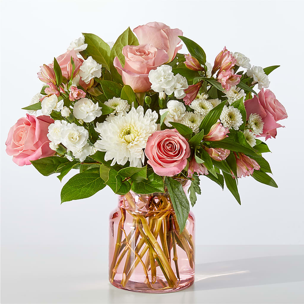 Infatuated Bouquet – FLOWER HOUSE PLANTS & BLOOMS, Willowick OH