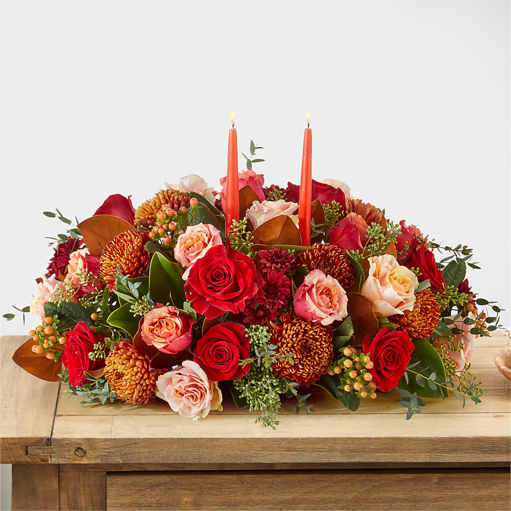 Gather Near Centerpiece – FLOWER HOUSE PLANTS & BLOOMS, Willowick OH