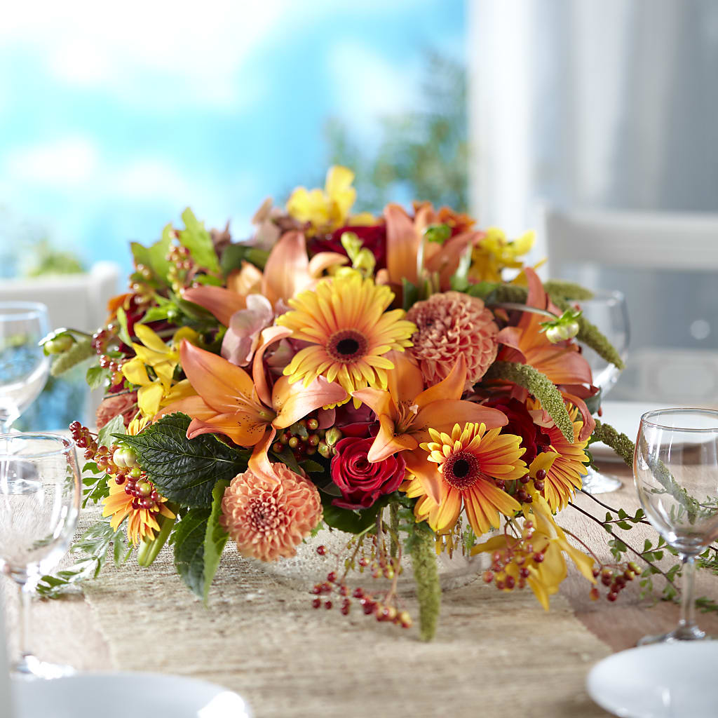 One and Only Centerpiece – FLOWER HOUSE PLANTS & BLOOMS, Willowick OH