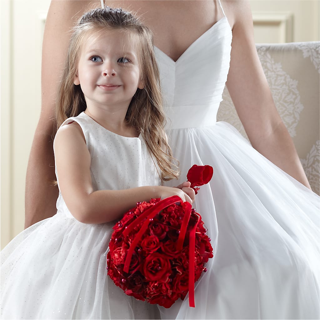 Pure at Heart Flower Girl Arrangement – FLOWER HOUSE PLANTS & BLOOMS, Willowick OH