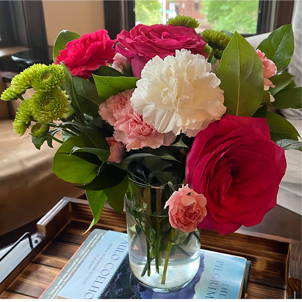 Sweet & Pretty Bouquet – FLOWER HOUSE PLANTS & BLOOMS, Willowick OH
