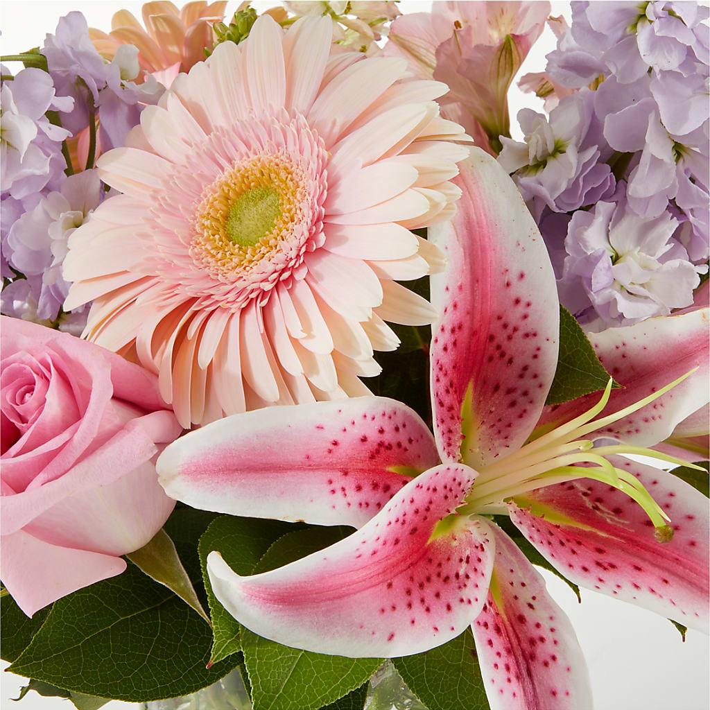 The Teahouse Bouquet – FLOWER HOUSE PLANTS & BLOOMS, Willowick OH