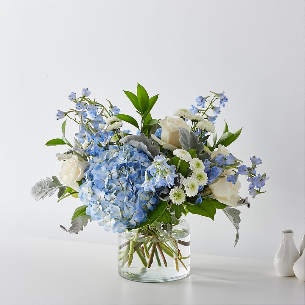 Coastal Blossom Bouquet – FLOWER HOUSE PLANTS & BLOOMS, Willowick OH