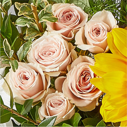 The Good Life Bouquet – FLOWER HOUSE PLANTS & BLOOMS, Willowick OH