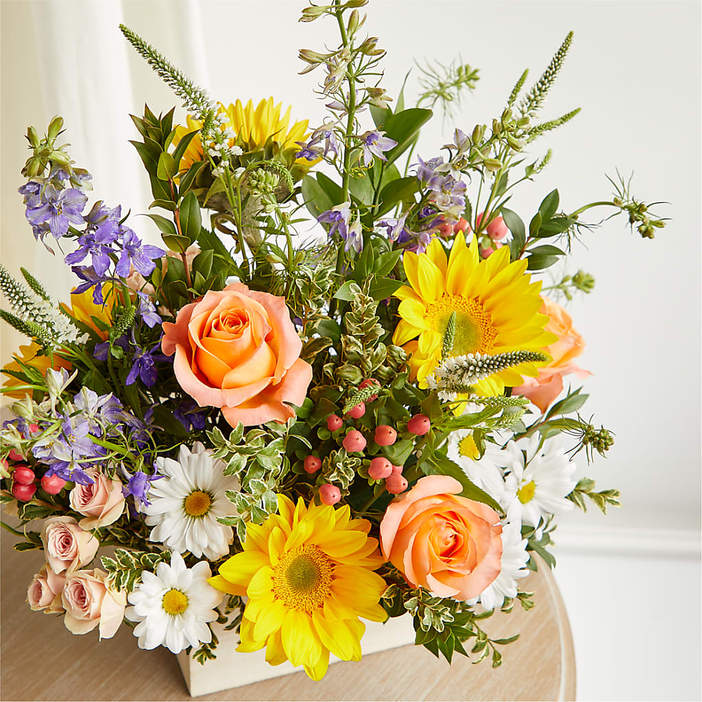 The Good Life Bouquet – FLOWER HOUSE PLANTS & BLOOMS, Willowick OH