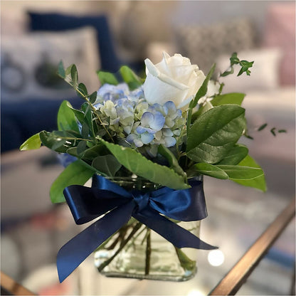 Sky Blue Delight Bouquet – FLOWER HOUSE PLANTS & BLOOMS, Willowick OH