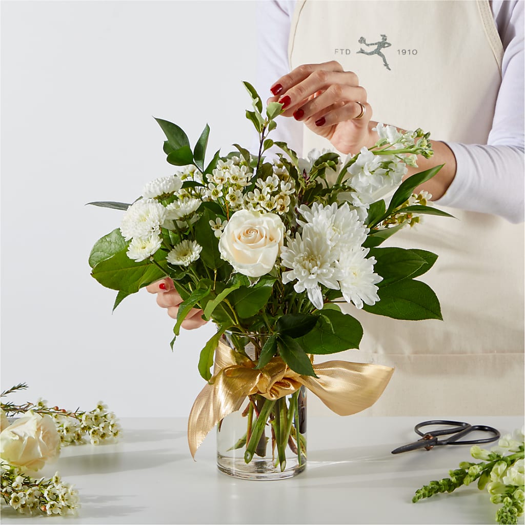 New Beginnings – A Florist Original – FLOWER HOUSE PLANTS & BLOOMS, Willowick OH