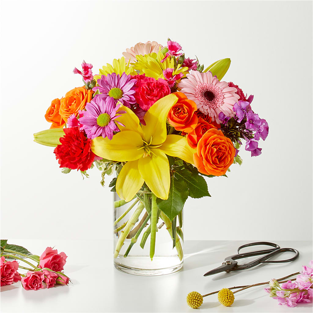 Cue the Confetti - A Florist Original – FLOWER HOUSE PLANTS & BLOOMS, Willowick OH