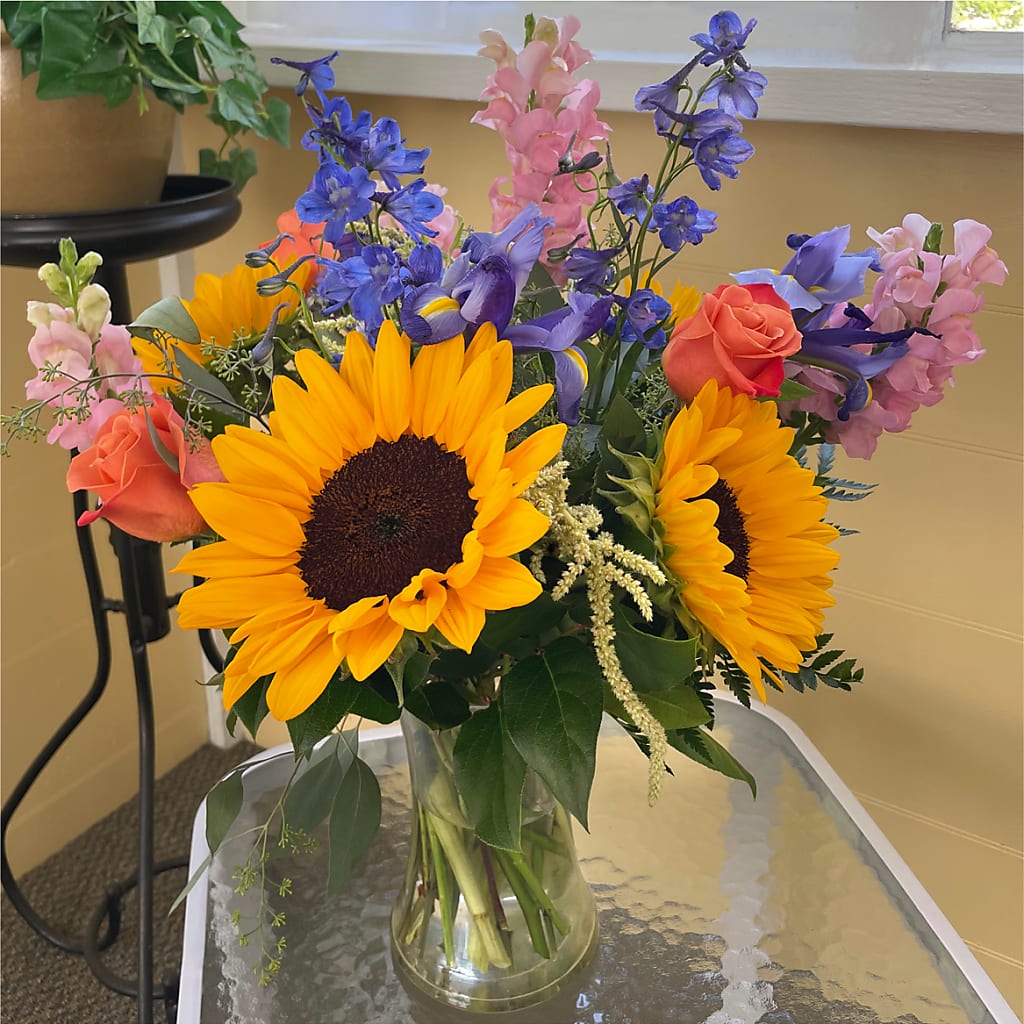 Rays of Life Bouquet – FLOWER HOUSE PLANTS & BLOOMS, Willowick OH