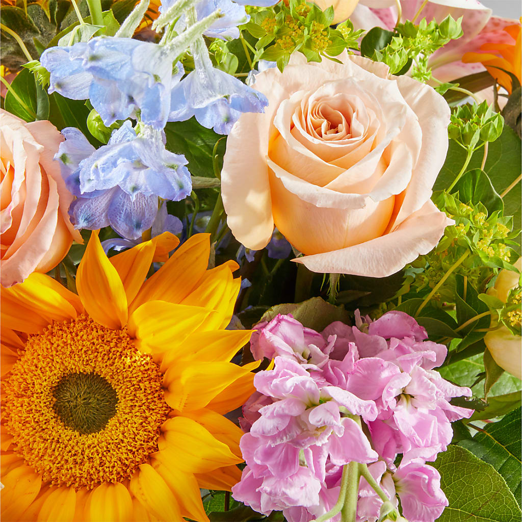 Dreamy Meadows Bouquet – FLOWER HOUSE PLANTS & BLOOMS, Willowick OH
