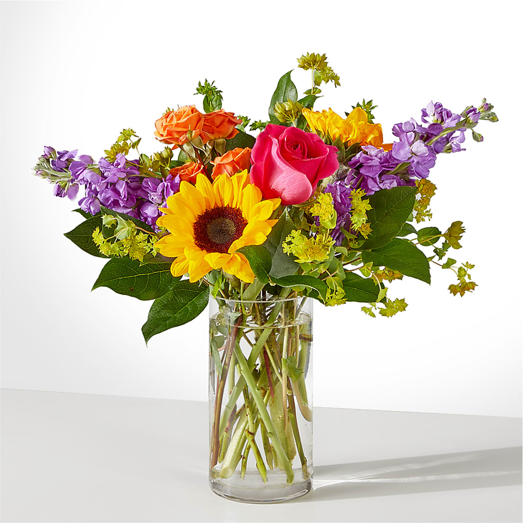 Vibrant Greetings Bouquet – FLOWER HOUSE PLANTS & BLOOMS, Willowick OH