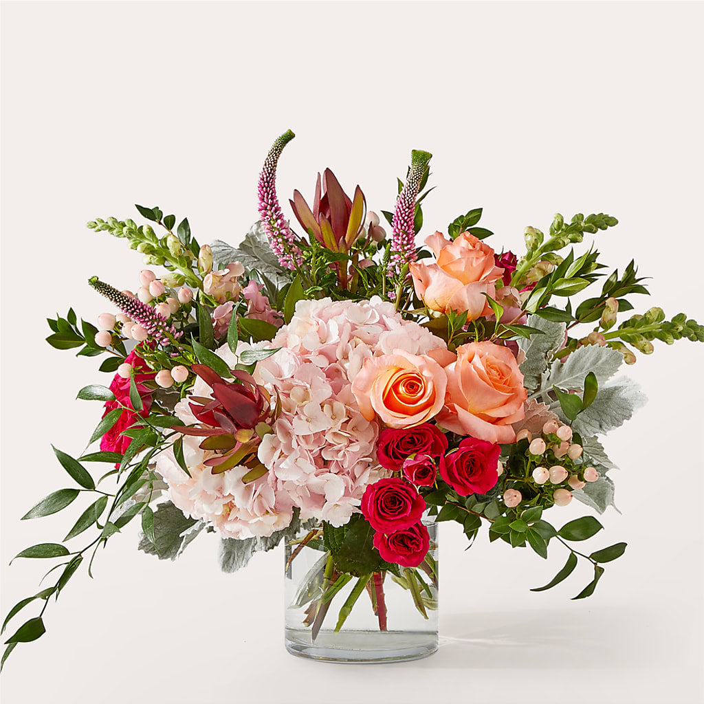 Glitz & Glam Bouquet – FLOWER HOUSE PLANTS & BLOOMS, Willowick OH