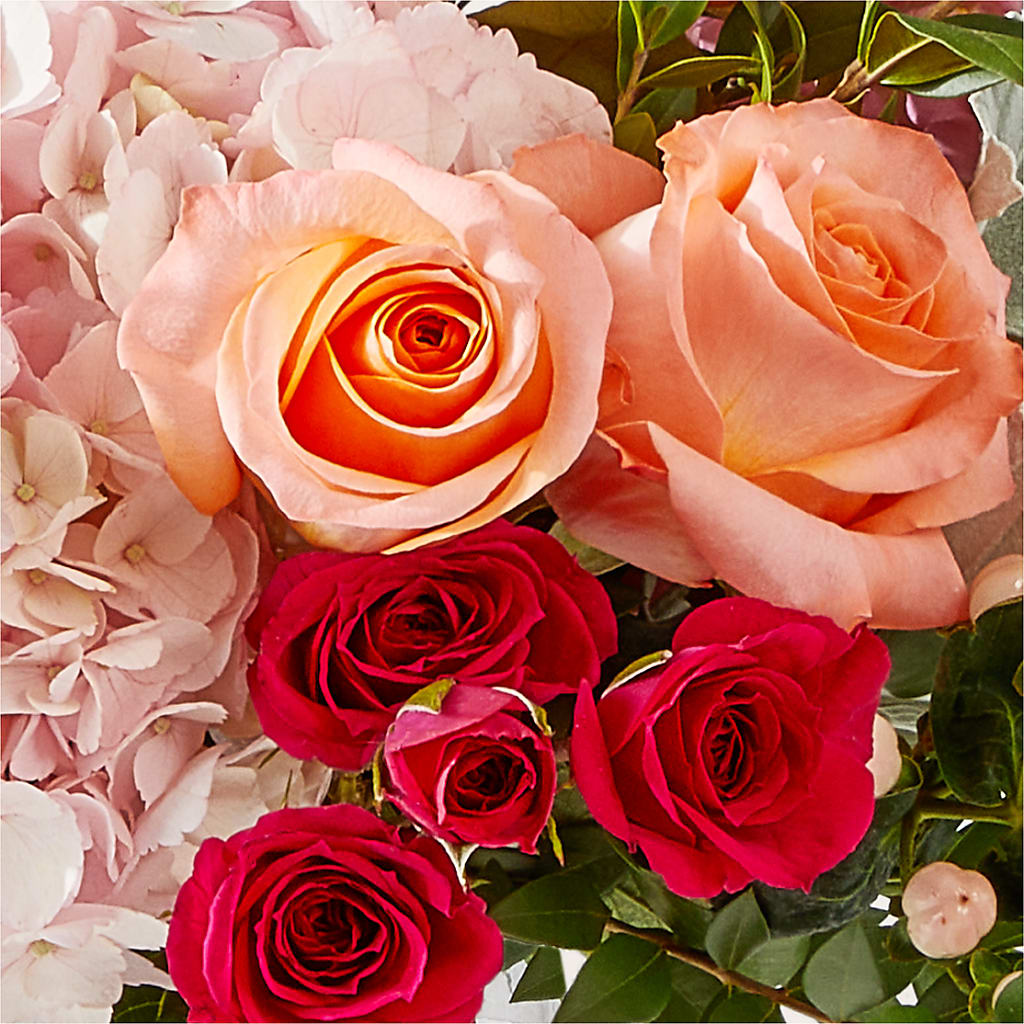 Glitz & Glam Bouquet – FLOWER HOUSE PLANTS & BLOOMS, Willowick OH