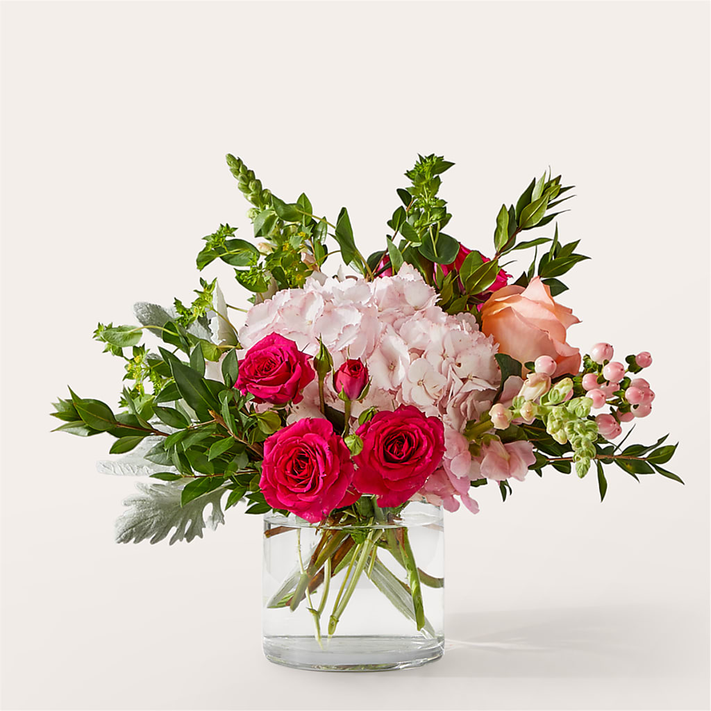 Glitz & Glam Bouquet – FLOWER HOUSE PLANTS & BLOOMS, Willowick OH