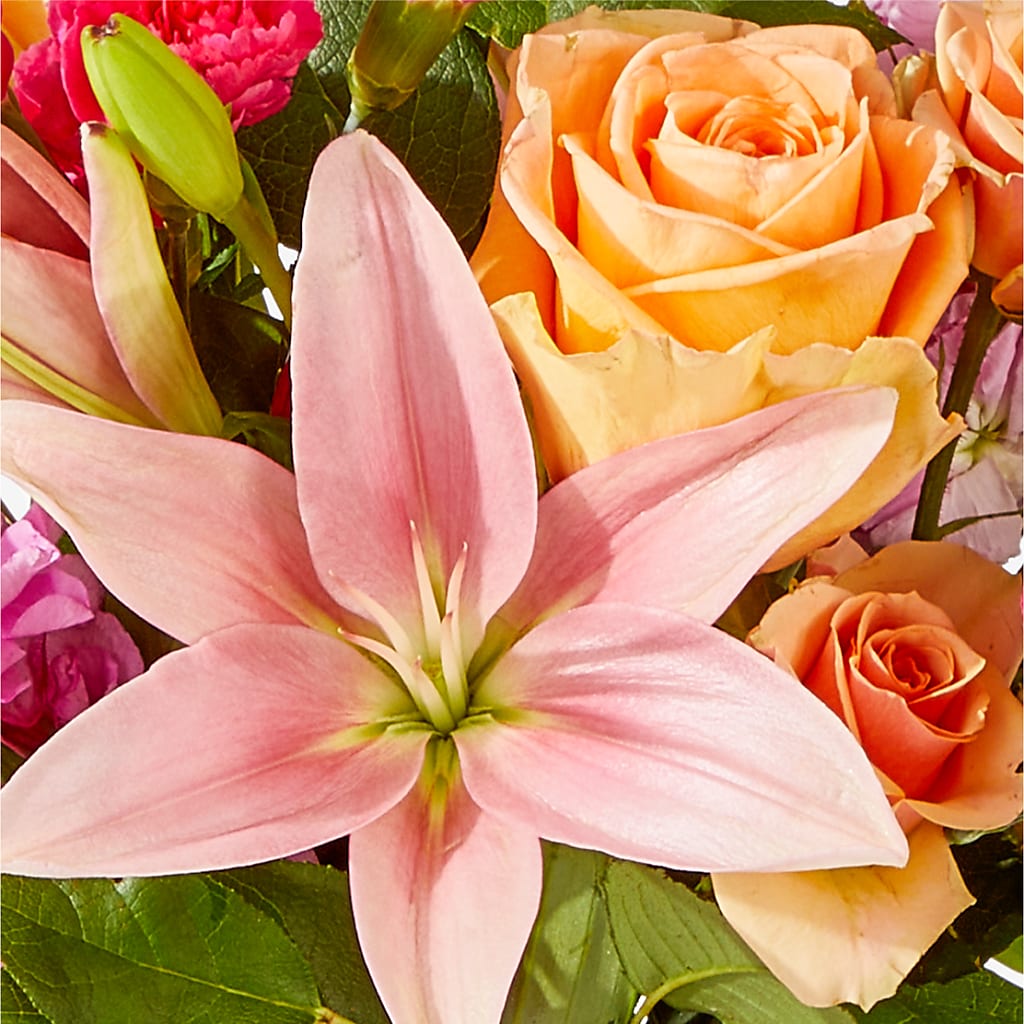 Bisous Bouquet – FLOWER HOUSE PLANTS & BLOOMS, Willowick OH