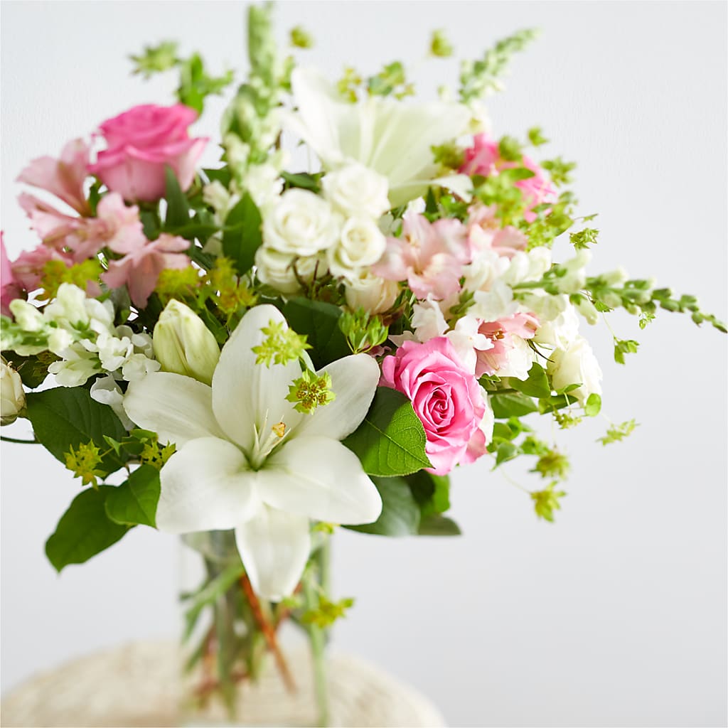 Fondly Bouquet – FLOWER HOUSE PLANTS & BLOOMS, Willowick OH