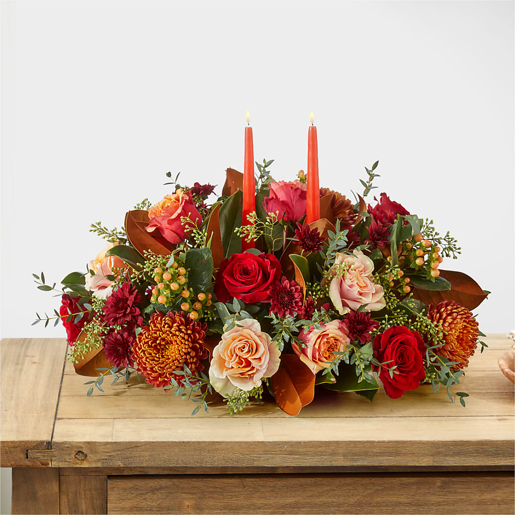 Gather Near Centerpiece – FLOWER HOUSE PLANTS & BLOOMS, Willowick OH