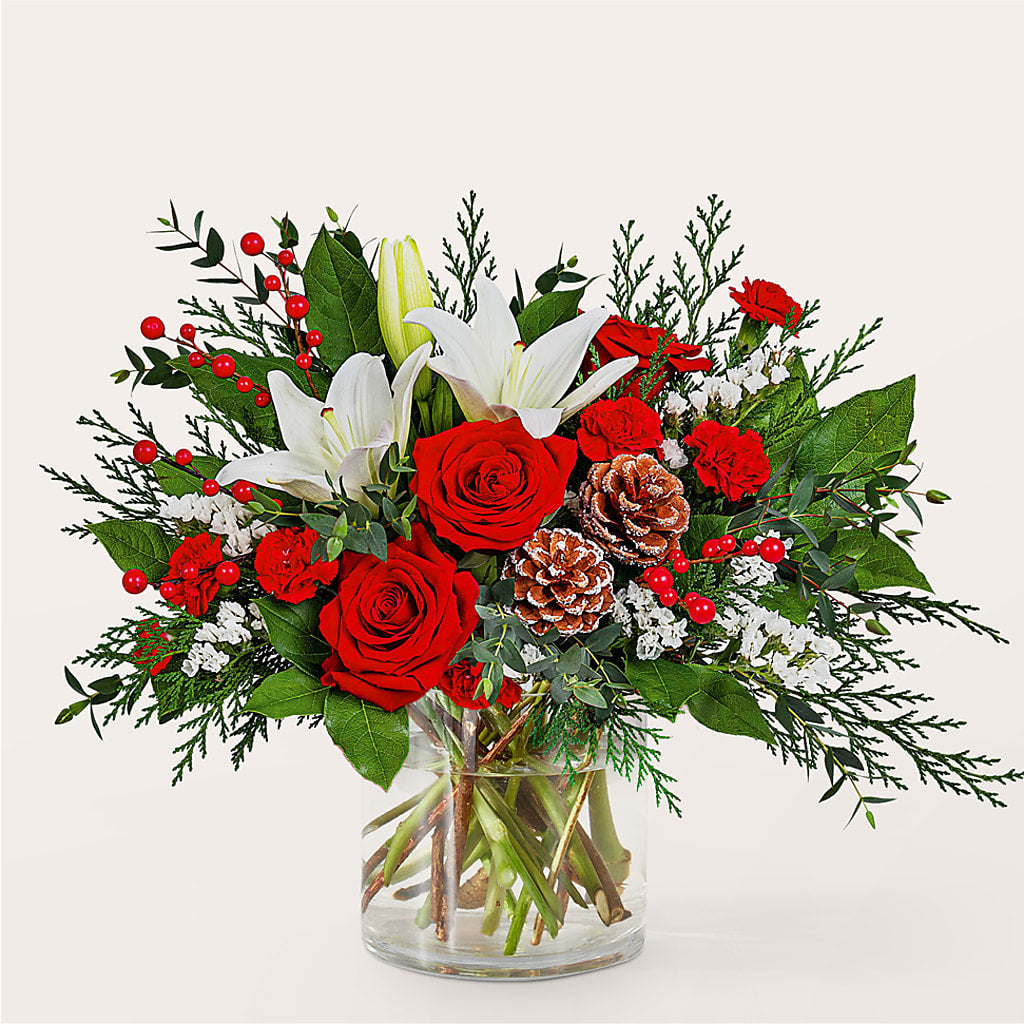 Best in Snow Bouquet – FLOWER HOUSE PLANTS & BLOOMS, Willowick OH