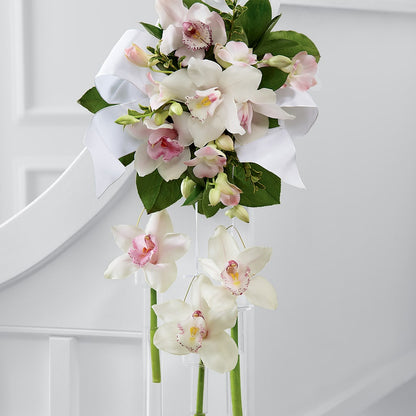 Perfect Entrance Pew Arrangement – FLOWER HOUSE PLANTS & BLOOMS, Willowick OH